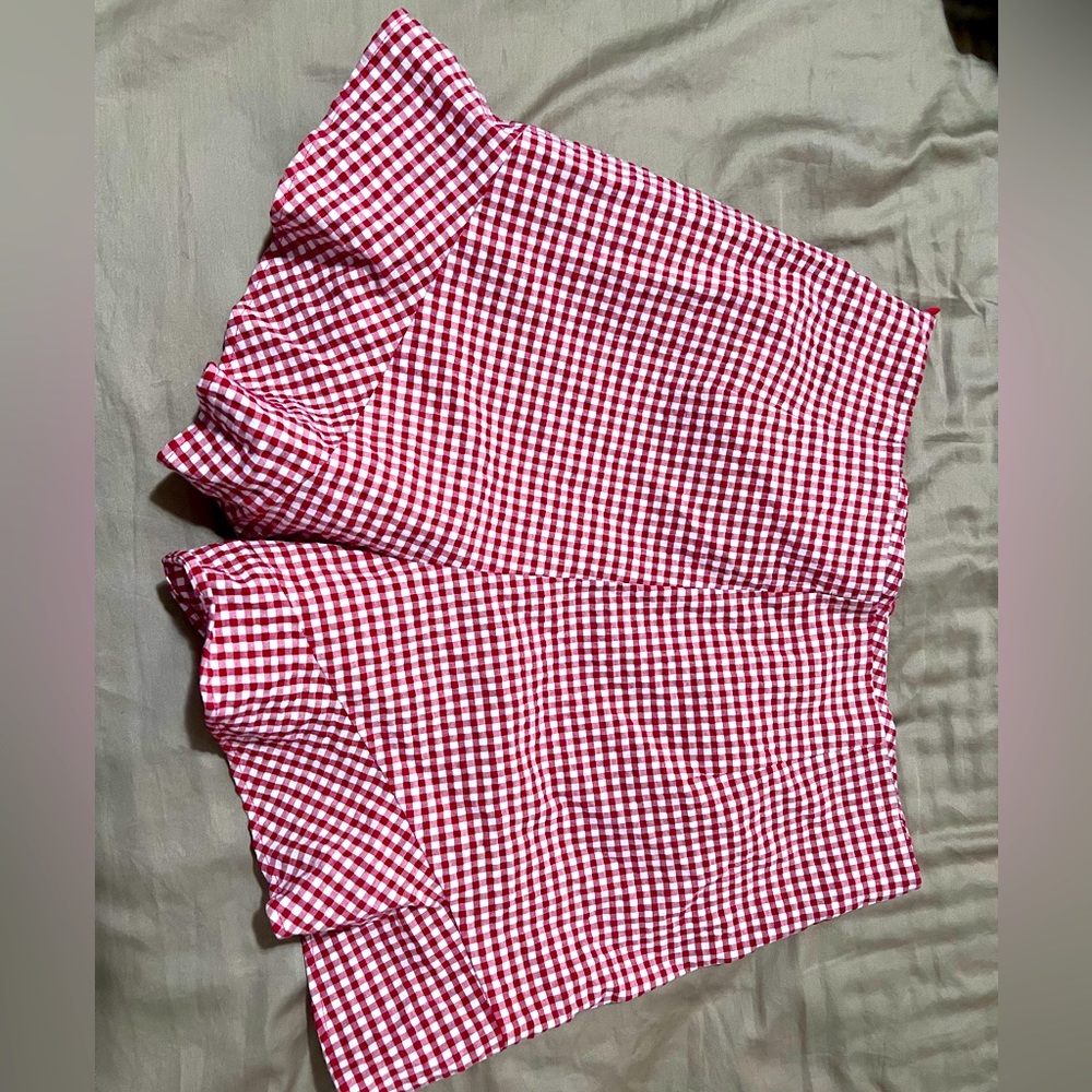 Ruffled checker shorts